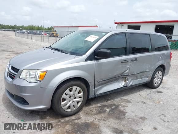 2016 Dodge Grand Caravan SE Plus with VIN 2C4RDGBG7GR316123, listed as a IAAI auction lot 42425290 with 138,113 mi miles and . Bid and sale history available at DreamBid. Image 6.