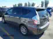 2013 Toyota Prius Two z VIN JTDZN3EU2D3269952, wystawiony jako IAAI lot #43382611 z przebiegiem 100 918 mil mil oraz . Historia ofert i sprzedaży dostępna na DreamBid. Obrazek 3.