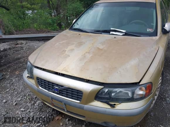 2001 Volvo S60 с VIN YV1RS58D712019070, выставлен на аукционе IAAI как лот 41235253 с пробегом 174 583 миль миль и . История ставок и продаж доступна на DreamBid. Изображение 6.