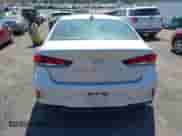 2019 Hyundai Sonata SE с VIN 5NPE24AF0KH754628, выставлен на аукционе IAAI как лот 42955457 с пробегом 62 313 миль миль и . История ставок и продаж доступна на DreamBid. Изображение 16.
