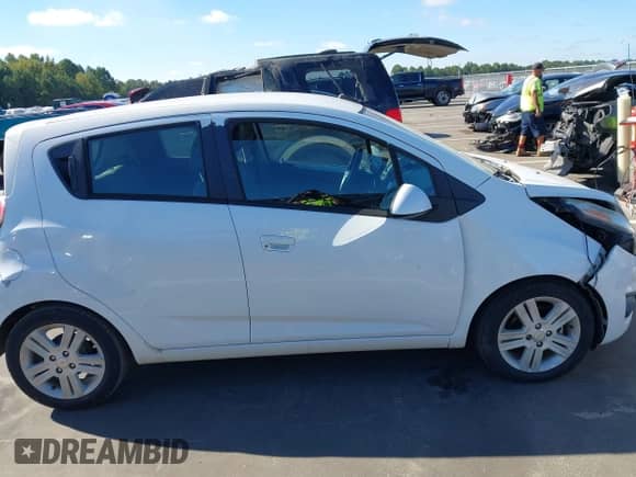 2014 Chevrolet Spark LT с VIN KL8CD6S97EC414326, выставлен на аукционе IAAI как лот 43256881 с пробегом 121 092 миль миль и . История ставок и продаж доступна на DreamBid. Изображение 13.