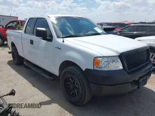 2005 Ford F-150 STX with VIN 1FTRX12W65NB77611, listed as a IAAI auction lot 43098524 with 118,829 mi miles and . Bid and sale history available at DreamBid. Image 1.