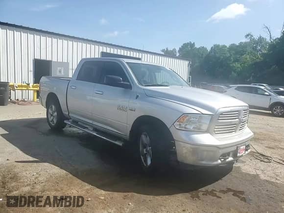 2016 Ram 1500 Lone Star с VIN 1C6RR7LT1GS112811, выставлен на аукционе Copart как лот 62605155 с пробегом 180 789 миль миль и Списание • Salvage title. История ставок и продаж доступна на DreamBid. Изображение 13.