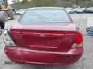 2005 Hyundai Elantra GLS z VIN KMHDN46D55U190085, wystawiony jako IAAI lot #43445852 z przebiegiem 77 968 mil mil oraz . Historia ofert i sprzedaży dostępna na DreamBid. Obrazek 16.