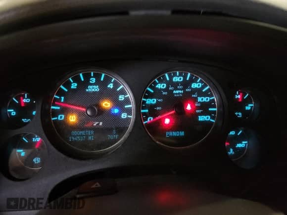 2010 Chevrolet Tahoe LT с VIN 1GNUCBE08AR240592, выставлен на аукционе Copart как лот 85516615 с пробегом 194 537 миль миль и На запчасти • Non repairable. История ставок и продаж доступна на DreamBid. Изображение 9.