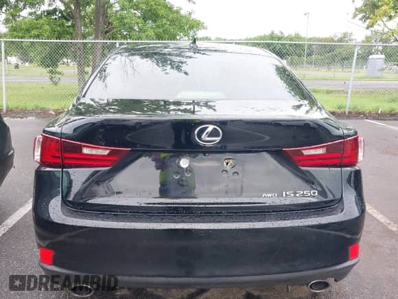 2014 Lexus IS 250 z VIN JTHCF1D26E5011784, wystawiony jako IAAI lot #42760783 z przebiegiem 138 199 mil mil oraz . Historia ofert i sprzedaży dostępna na DreamBid. Obrazek 16.