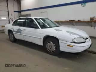 1996 Chevrolet Lumina с VIN 2G1WL52MXT1153999, выставлен на аукционе Copart как лот 81385634 с пробегом 176 573 миль миль и Списание • Salvage title. История ставок и продаж доступна на DreamBid. Изображение 4.