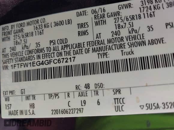 2016 Ford F-150 XLT z VIN 1FTFW1EG4GFC67217, wystawiony jako IAAI lot #43202017 z przebiegiem 227 685 mil mil oraz . Historia ofert i sprzedaży dostępna na DreamBid. Obrazek 9.