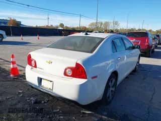 2012 Chevrolet Malibu 1LT с VIN 1G1ZC5E04CF152717, выставлен на аукционе IAAI как лот 43520380 с пробегом 77 737 миль миль и . История ставок и продаж доступна на DreamBid. Изображение 4.