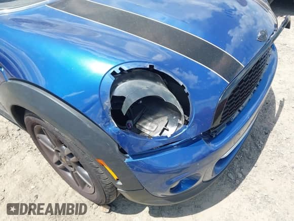 2012 MINI Hardtop with VIN WMWSU3C51CT543315, listed as a IAAI auction lot 42802820 with 156,549 mi miles and . Bid and sale history available at DreamBid. Image 13.