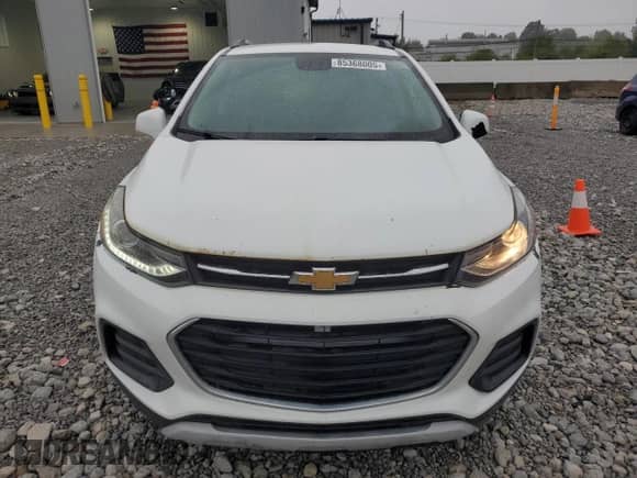 2020 Chevrolet Trax LT z VIN 3GNCJPSB3LL257430, wystawiony jako Copart lot #85368005 z przebiegiem 135 639 mil mil oraz Czysty tytuł • Clean title. Historia ofert i sprzedaży dostępna na DreamBid. Obrazek 5.