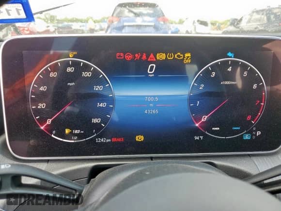 2023 Mercedes-Benz C 300 z VIN W1KAF4GB6PR073208, wystawiony jako Copart lot #67489715 z przebiegiem 43 265 mil mil oraz Szkoda całkowita • Salvage title. Historia ofert i sprzedaży dostępna na DreamBid. Obrazek 9.