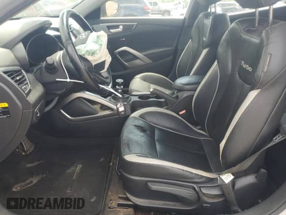 2014 Hyundai Veloster Turbo R-Spec с VIN KMHTC6AE8EU210777, выставлен на аукционе Copart как лот 65565745 с пробегом 124 546 миль миль и Чистый • Clean title. История ставок и продаж доступна на DreamBid. Изображение 7.