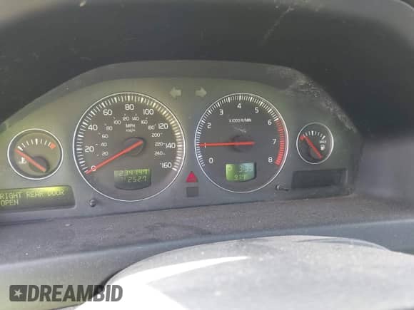 2007 Volvo S60 2.5L Turbo с VIN YV1RH592172609544, выставлен на аукционе IAAI как лот 42447620 с пробегом 234 147 миль миль и . История ставок и продаж доступна на DreamBid. Изображение 7.