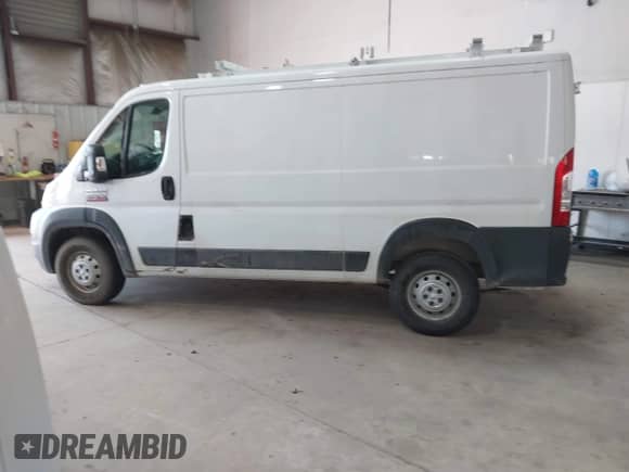 2017 Ram ProMaster Cargo with VIN 3C6TRVAG8HE532635, listed as a IAAI auction lot 42690145 with 154,925 mi miles and . Bid and sale history available at DreamBid. Image 14.