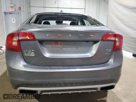 2016 Volvo S60 T5 Platinum с VIN YV4612UM8G2000243, выставлен на аукционе Copart как лот 69091645 с пробегом 107 533 миль миль и Списание • Salvage title. История ставок и продаж доступна на DreamBid. Изображение 6.