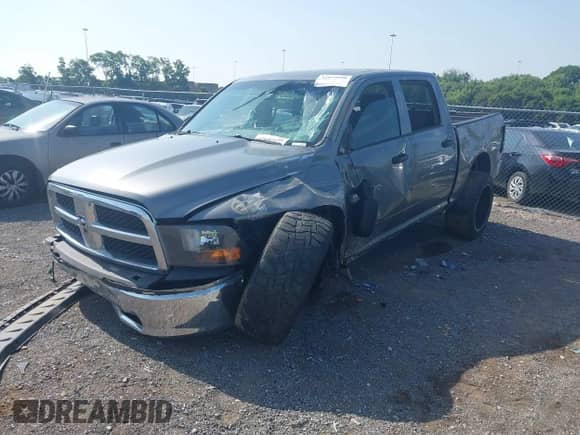 2011 Ram 1500 ST с VIN 1D7RB1CP9BS515480, выставлен на аукционе IAAI как лот 42659040 с пробегом 253 819 миль миль и . История ставок и продаж доступна на DreamBid. Изображение 23.