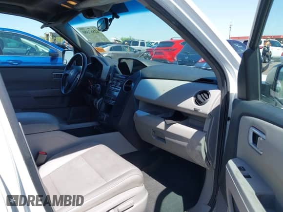 2013 Honda Pilot EX-L with VIN 5FNYF4H62DB053825, listed as a IAAI auction lot 42867380 with 178,130 mi miles and . Bid and sale history available at DreamBid. Image 5.