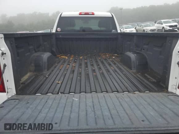 2019 Chevrolet Silverado 1500 Work Truck z VIN 3GCNYAEH5KG171148, wystawiony jako Copart lot #60955625 z przebiegiem 81 070 mil mil oraz Szkoda całkowita • Salvage title. Historia ofert i sprzedaży dostępna na DreamBid. Obrazek 10.