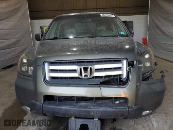 2006 Honda Pilot EX-L with VIN 2HKYF18796H514224, listed as a Copart auction lot 66299415 with 201,782 mi miles and Salvage title. Bid and sale history available at DreamBid. Image 5.