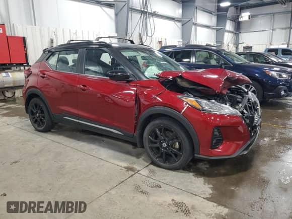 2021 Nissan Kicks SR z VIN 3N1CP5DV0ML553626, wystawiony jako Copart lot #64634775 z przebiegiem 55 527 mil mil oraz Szkoda całkowita • Salvage title. Historia ofert i sprzedaży dostępna na DreamBid. Obrazek 4.