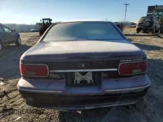 1994 Chevrolet Caprice с VIN 1G1BN52W4RR136495, выставлен на аукционе Copart как лот 85483234 с пробегом Не указан миль и Списание • Salvage title. История ставок и продаж доступна на DreamBid. Изображение 6.
