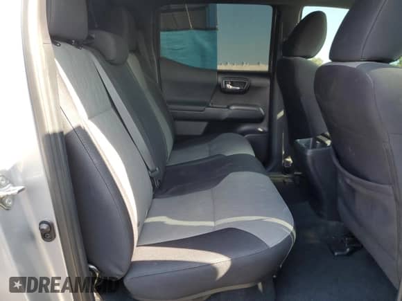 2020 Toyota Tacoma SR5 с VIN 3TMCZ5AN0LM315893, выставлен на аукционе Copart как лот 62214955 с пробегом 127 201 миль миль и Списание • Salvage title. История ставок и продаж доступна на DreamBid. Изображение 10.