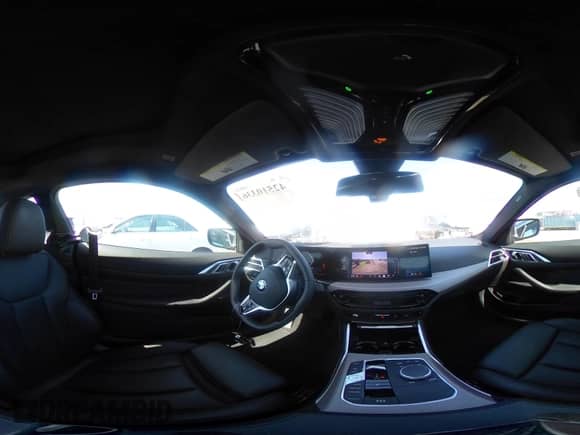 2025 BMW 4 Series 430i with VIN WBA43DA00SCS10563, listed as a IAAI auction lot 42510336 with 20,810 mi miles and . Bid and sale history available at DreamBid. Image 18.