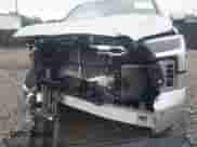 2024 Toyota Tundra Limited z VIN 5TFJA5DB2RX216804, wystawiony jako IAAI lot #42913960 z przebiegiem 13 394 mil mil oraz . Historia ofert i sprzedaży dostępna na DreamBid. Obrazek 6.