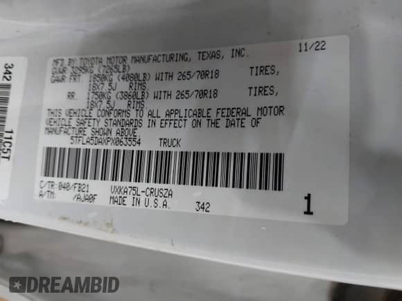 2023 Toyota Tundra SR5 z VIN 5TFLA5DAXPX063554, wystawiony jako IAAI lot #41943423 z przebiegiem 82 823 mil mil oraz . Historia ofert i sprzedaży dostępna na DreamBid. Obrazek 9.