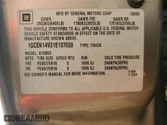 2001 Chevrolet Silverado 1500 with VIN 1GCEK14V31E107639, listed as a Copart auction lot 54861535 with 252,906 mi miles and Salvage title. Bid and sale history available at DreamBid. Image 12.