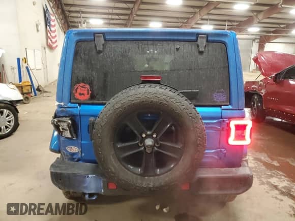 2022 Jeep Wrangler Unlimited Sahara с VIN 1C4HJXEGXNW234259, выставлен на аукционе Copart как лот 44083635 с пробегом 25 894 миль миль и Чистый • Clean title. История ставок и продаж доступна на DreamBid. Изображение 6.