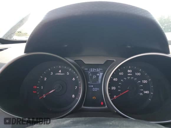 2014 Hyundai Veloster с VIN KMHTC6AD1EU185146, выставлен на аукционе Copart как лот 81635215 с пробегом 133 432 миль миль и Чистый • Clean title. История ставок и продаж доступна на DreamBid. Изображение 9.