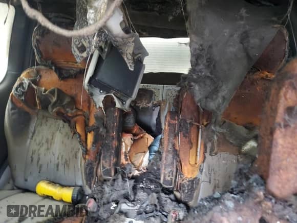 2007 Chevrolet Uplander 3LT с VIN 1GNDV33117D131618, выставлен на аукционе Copart как лот 78486394 с пробегом Не указан миль и Списание • Salvage title. История ставок и продаж доступна на DreamBid. Изображение 10.