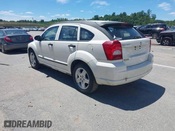 2008 Dodge Caliber SE with VIN 1B3HB28B28D718413, listed as a IAAI auction lot 42775246 with 101,516 mi miles and . Bid and sale history available at DreamBid. Image 3.