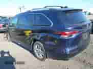 2025 Toyota Sienna Limited с VIN 5TDZSKFC1SS172228, выставлен на аукционе IAAI как лот 42951101 с пробегом 10 641 миль миль и . История ставок и продаж доступна на DreamBid. Изображение 3.