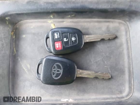 2019 Toyota Corolla L z VIN 2T1BURHE2KC229015, wystawiony jako IAAI lot #43198359 z przebiegiem 74 162 mil mil oraz . Historia ofert i sprzedaży dostępna na DreamBid. Obrazek 11.