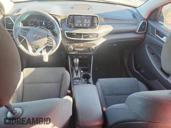 2019 Hyundai Tucson Value с VIN KM8J33A41KU005469, выставлен на аукционе Copart как лот 85824855 с пробегом 54 891 миль миль и Списание • Salvage title. История ставок и продаж доступна на DreamBid. Изображение 8.