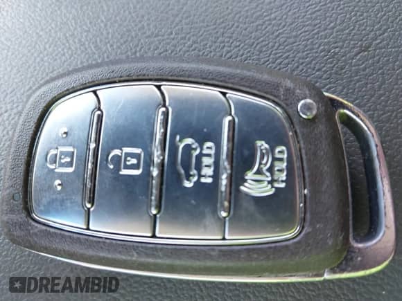 2018 Hyundai Tucson Value z VIN KM8J33A24JU717004, wystawiony jako IAAI lot #42542307 z przebiegiem 53 274 mil mil oraz . Historia ofert i sprzedaży dostępna na DreamBid. Obrazek 11.