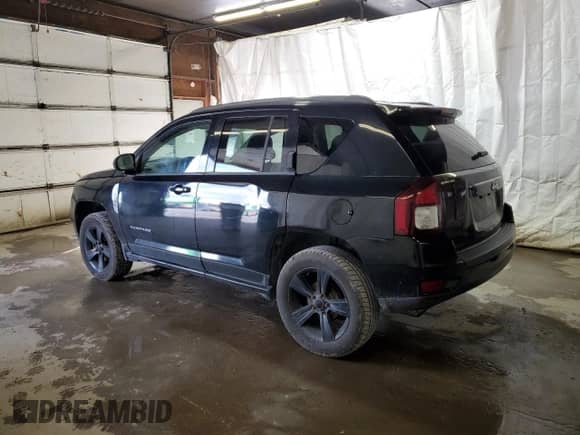 2014 Jeep Compass Sport with VIN 1C4NJCBA0ED844968, listed as a Copart auction lot 85513315 with 176,933 mi miles and Clean title. Bid and sale history available at DreamBid. Image 2.