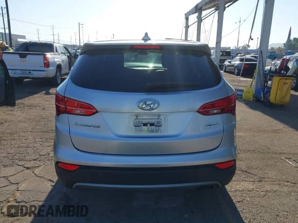 2016 Hyundai Santa Fe with VIN 5XYZT3LB6GG334051, listed as a IAAI auction lot 43110895 with 129,029 mi miles and . Bid and sale history available at DreamBid. Image 17.