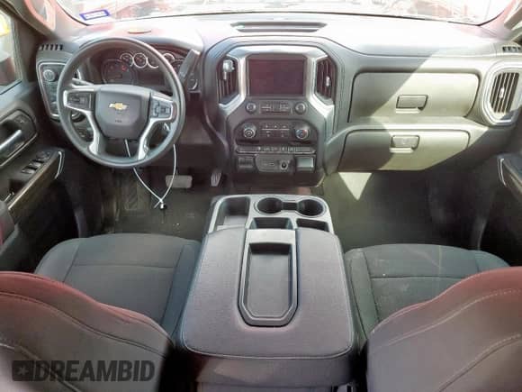 2022 Chevrolet Silverado 3500HD LT with VIN 1GC4YTEY4NF315320, listed as a Copart auction lot 56709705 with 299,678 mi miles and Clean title. Bid and sale history available at DreamBid. Image 8.