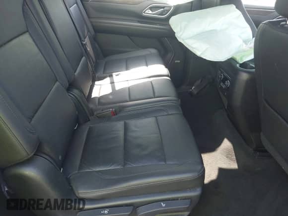 2021 Chevrolet Suburban LT z VIN 1GNSCCKD0MR174984, wystawiony jako IAAI lot #41997228 z przebiegiem 110 379 mil mil oraz . Historia ofert i sprzedaży dostępna na DreamBid. Obrazek 8.