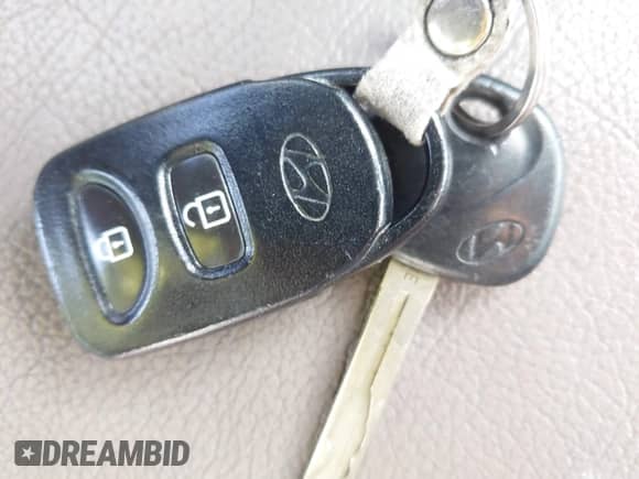 2012 Hyundai Tucson GLS с VIN KM8JU3AC5CU470777, выставлен на аукционе IAAI как лот 43559625 с пробегом 203 738 миль миль и . История ставок и продаж доступна на DreamBid. Изображение 11.