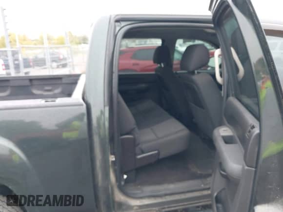 2013 GMC Sierra 1500 SLE z VIN 3GTP2VE75DG231117, wystawiony jako IAAI lot #43475156 z przebiegiem 99 209 mil mil oraz . Historia ofert i sprzedaży dostępna na DreamBid. Obrazek 8.