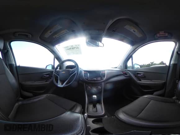 2021 Chevrolet Trax LT с VIN KL7CJLSB0MB332618, выставлен на аукционе IAAI как лот 42583043 с пробегом 58 940 миль миль и . История ставок и продаж доступна на DreamBid. Изображение 19.