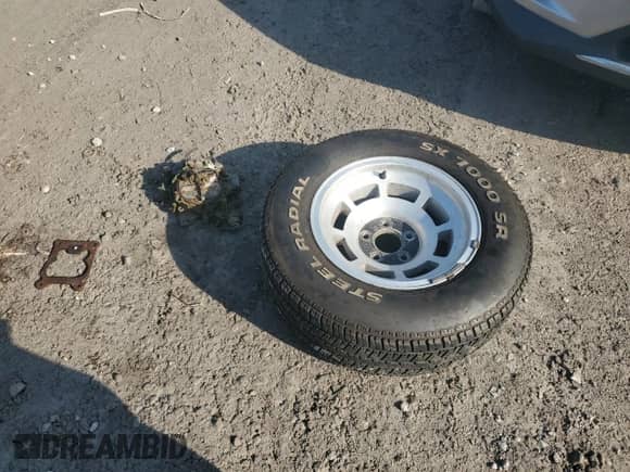 1977 Chevrolet Corvette с VIN 1Z37L7S428739, выставлен на аукционе Copart как лот 78603334 с пробегом 21 962 миль миль и Чистый • Clean title. История ставок и продаж доступна на DreamBid. Изображение 12.