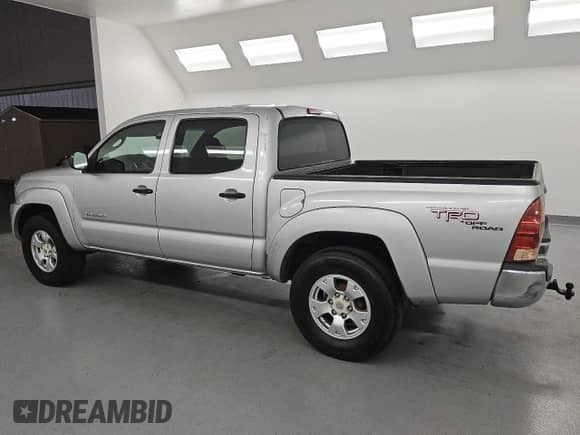 2006 Toyota Tacoma PreRunner с VIN 5TEJU62N46Z217712, выставлен на аукционе Copart как лот 80951425 с пробегом 268 947 миль миль и Чистый • Clean title. История ставок и продаж доступна на DreamBid. Изображение 2.