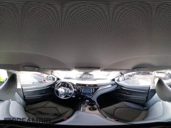 2019 Toyota Camry SE z VIN 4T1B11HKXKU835077, wystawiony jako IAAI lot #43440382 z przebiegiem 48 207 mil mil oraz . Historia ofert i sprzedaży dostępna na DreamBid. Obrazek 18.