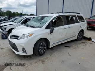 2018 Toyota Sienna XLE with VIN 5TDDZ3DC0JS200811, listed as a Copart auction lot 57700765 with Not provided miles and Non repairable. Bid and sale history available at DreamBid. Image 1.